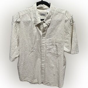 IZOD Men's green & white seersucker Short Sleeve Shirt NWT